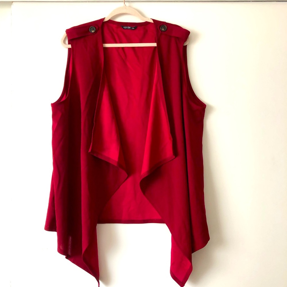 SHEIN RED WATERFALL VEST. SIZE 4X. New, no tags. Size 4x. Never worn.
